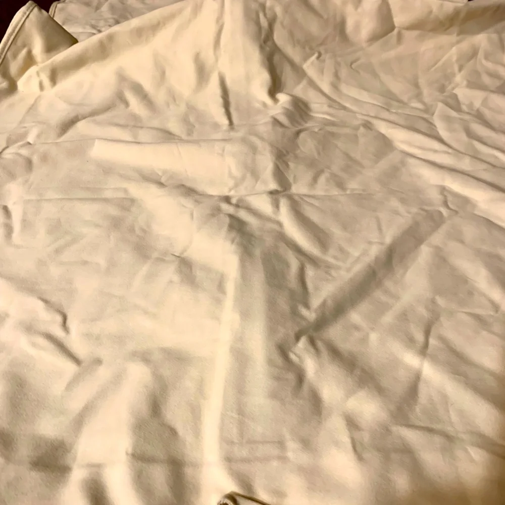 Brand new authentic Luise Vuitton dust cover